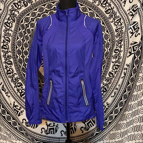 lululemon athletica Jackets & Blazers - LULULEMON REFLECTIVE FULL ZIP JACKET✨